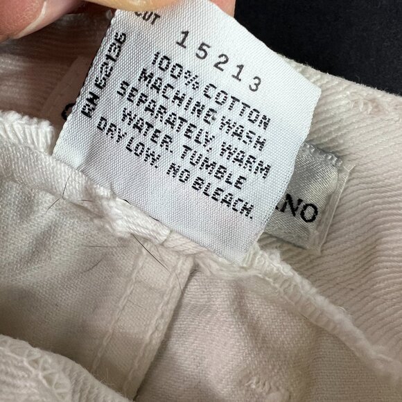 VTG 90s Guess Jeans Womens 24x30* High Rise Straight White Denim USA Made Tag 26 - Picture 8 of 16